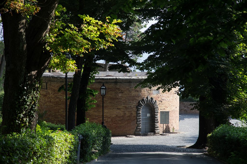 Entrance to St Patrick's Well not 50m from the Funicular station