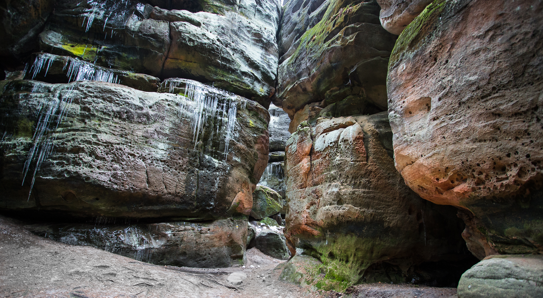 Winter photo workshop in Bohemia. Mala Skala rocks